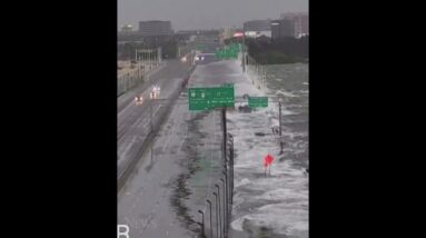 Large waves threaten to cover Florida's I-275 in Tampa Bay as Hurricane Idalia makes landfall