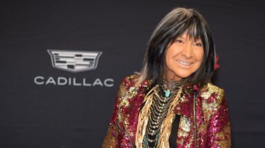 'I know who I am': Buffy Sainte-Marie responds to allegations about Indigenous ancestry
