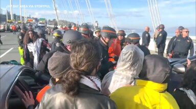 Protesters calling for ceasefire block San Francisco's Bay Bridge