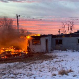 Arson suspected in northern Manitoba fire that destroyed 5 homes