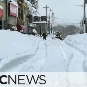 Nova Scotia, P.E.I. dig out after heavy 3-day snowstorm