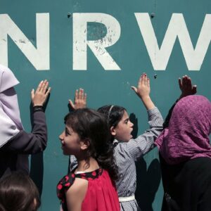 Canada announces it will restore funding to the UNRWA