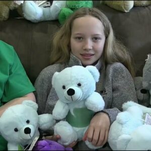 11-year-old Ontario girl donates back brace-wearing bears in support of young scoliosis patients