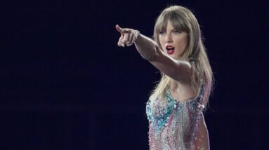 Taylor Swift now worth over $1B, according to Forbes