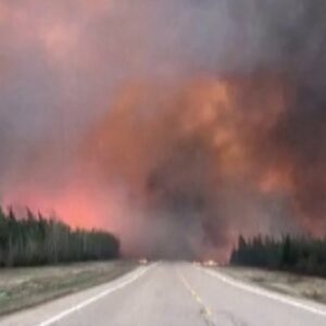 WATCH | Plumes wildfire smoke fill the sky in Northwest Territories